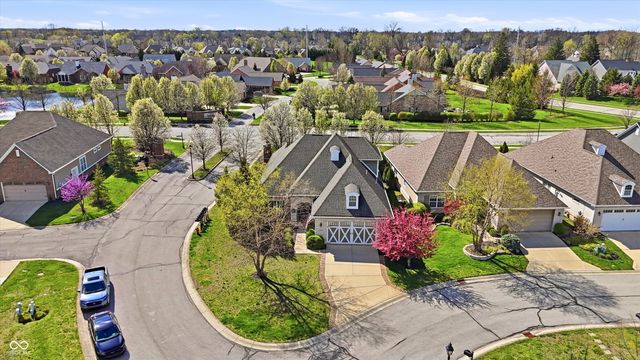 15519 Mystic Rock Drive, Carmel, IN 46033