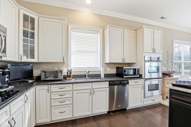 15519 Mystic Rock Drive, Carmel, IN 46033