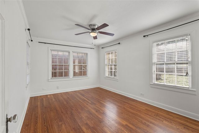 619 N Hampton Road, Dallas, TX 75208