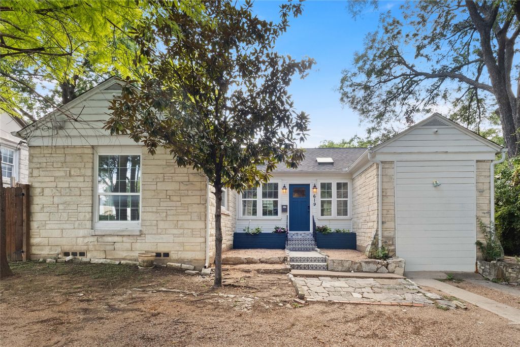 619 N Hampton Road, Dallas, TX 75208