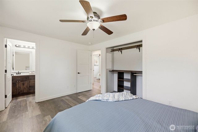 11925 36th Drive NE, Marysville, WA 98271