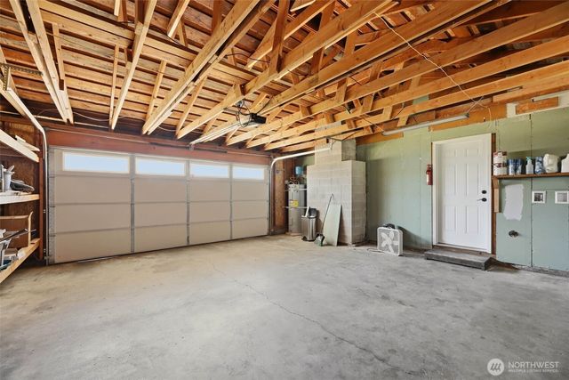 11925 36th Drive NE, Marysville, WA 98271