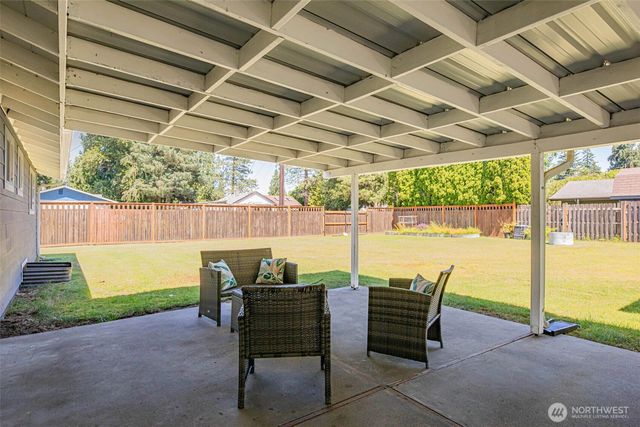 11925 36th Drive NE, Marysville, WA 98271