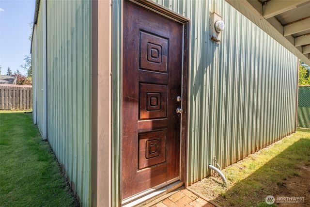 11925 36th Drive NE, Marysville, WA 98271