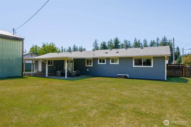 11925 36th Drive NE, Marysville, WA 98271