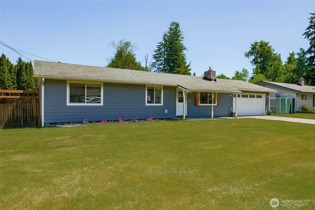 11925 36th Drive NE, Marysville, WA 98271