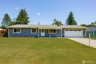 11925 36th Drive NE, Marysville, WA 98271
