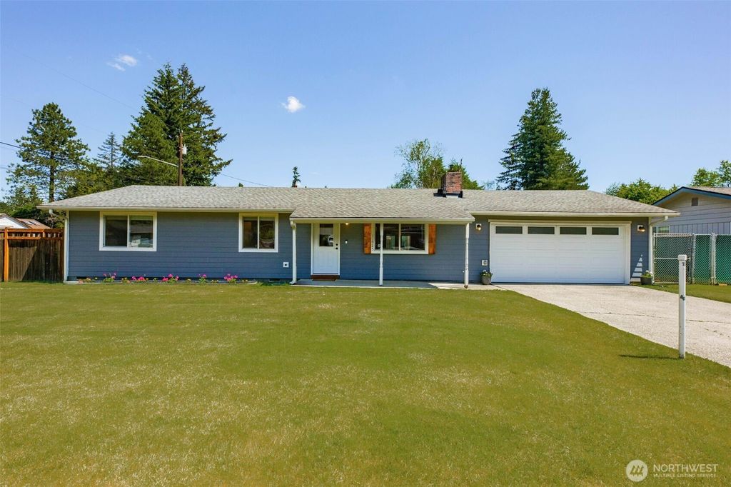 11925 36th Drive NE, Marysville, WA 98271