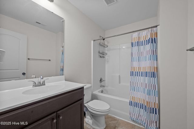 113 Woodwater Drive, Richlands, NC 28574