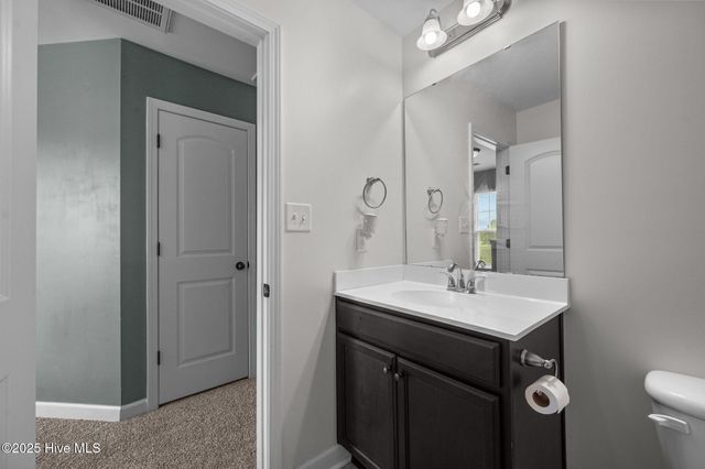 113 Woodwater Drive, Richlands, NC 28574