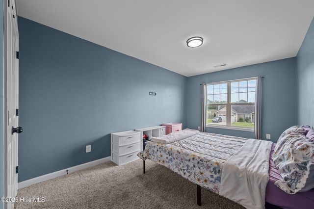 113 Woodwater Drive, Richlands, NC 28574