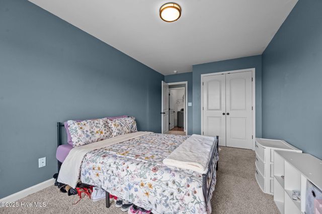 113 Woodwater Drive, Richlands, NC 28574