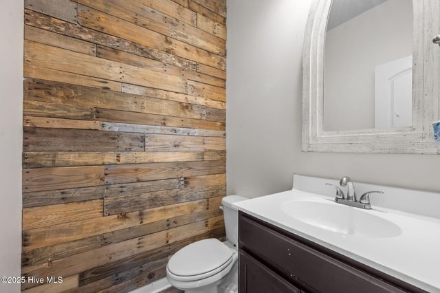 113 Woodwater Drive, Richlands, NC 28574