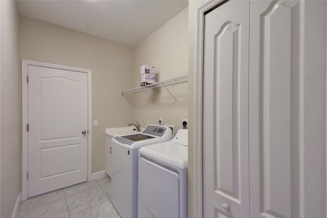 7408 RIDGELAKE CIRCLE, Bradenton, FL 34203