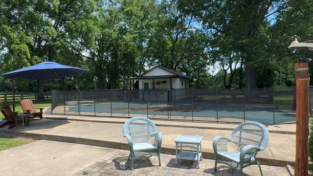 2540 Carl Fox Rd, Cornersville, TN 37047