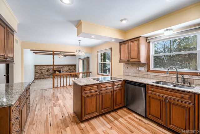 40749 Rayburn Drive, Northville, MI 48168