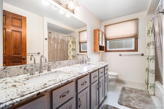 40749 Rayburn Drive, Northville, MI 48168