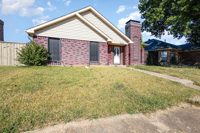 2825 Stoneridge Drive, Garland, TX 75044