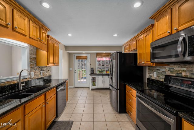 86 Mulberry Bend, Jonesborough, TN 37659