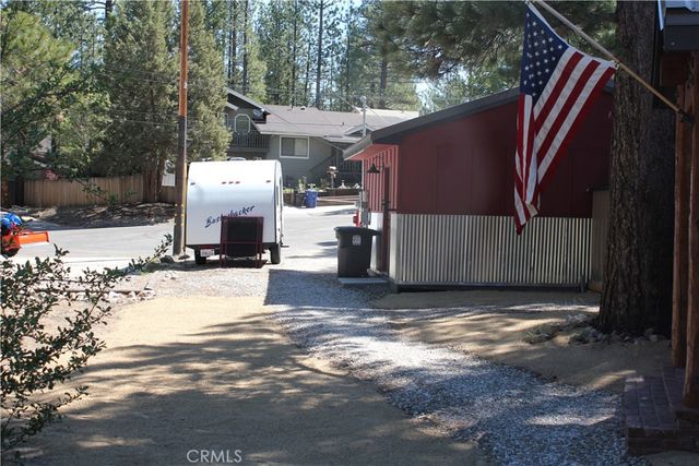 421 Bedford Court, Big Bear City, CA 92314