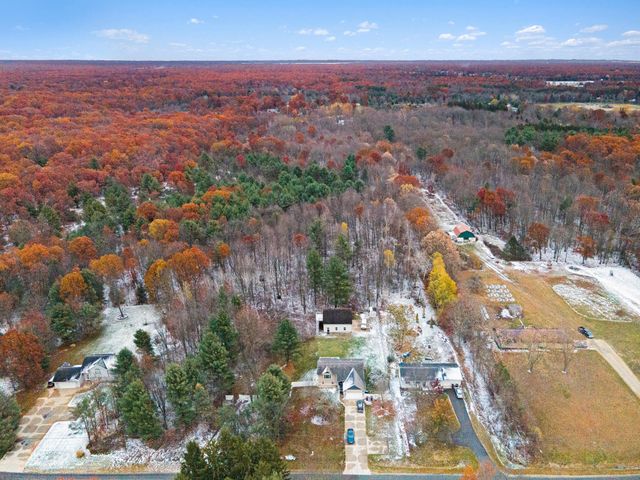 566 S Dangl Road, Muskegon Twp, MI 49442