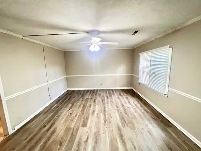 300 Springdale Drive, Lagrange, GA 30240