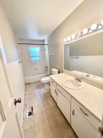300 Springdale Drive, Lagrange, GA 30240