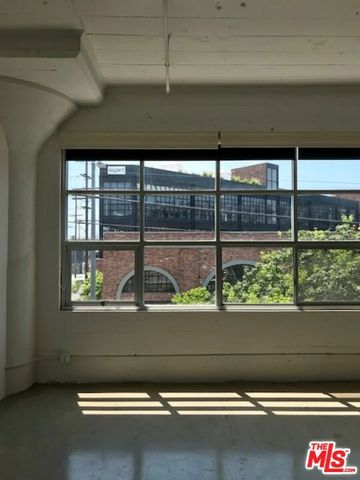 530 Molino Street 203, Los Angeles, CA 90013