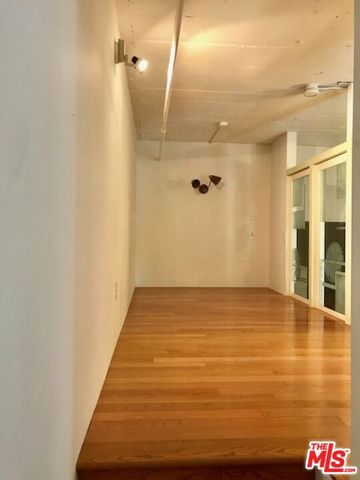 530 Molino Street 203, Los Angeles, CA 90013