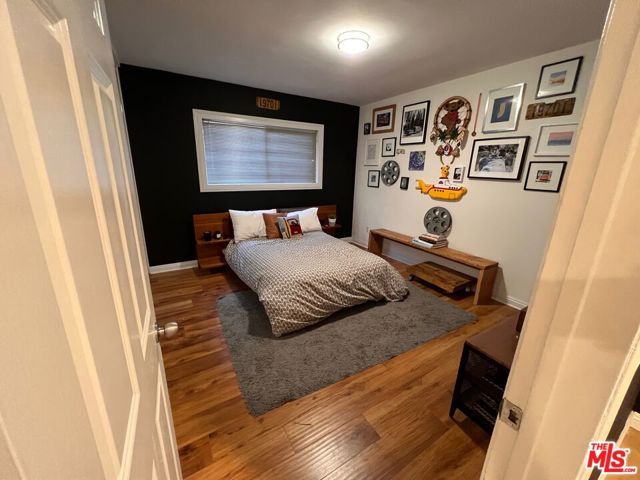 22477 Liberty Bell Road, Calabasas, CA 91302