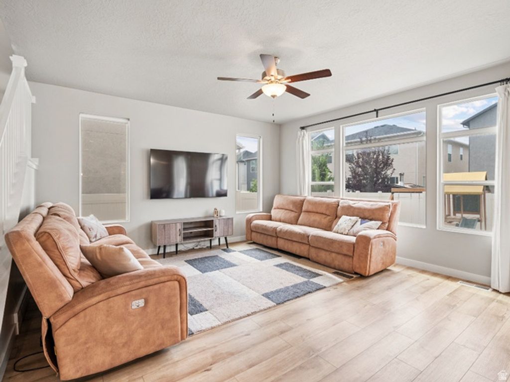 4210 E CENTER POINT ST, Eagle Mountain, UT 84005 — photo 3