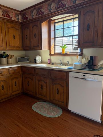 406 Dublin Ave, Tyler, TX 75703