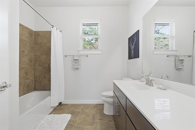 2101 Rivers Edge WAY 22, Austin, TX 78741