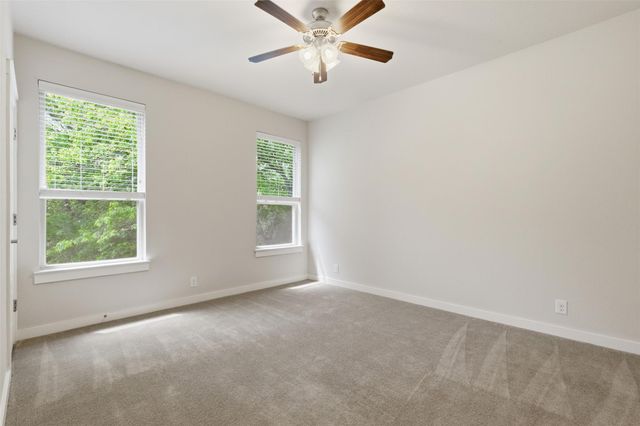 2101 Rivers Edge WAY 22, Austin, TX 78741