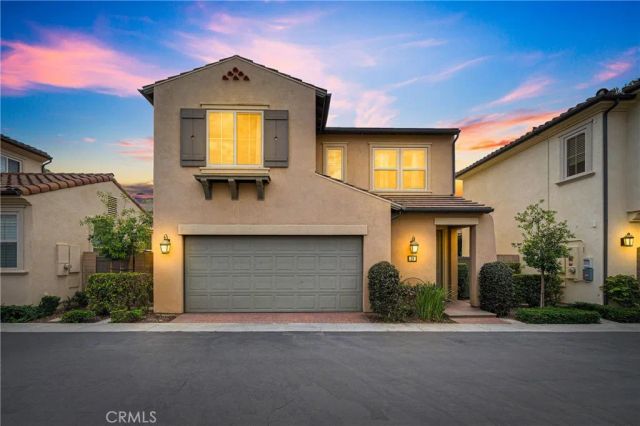 29 Splendor, Irvine, CA 92618