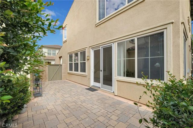 29 Splendor, Irvine, CA 92618