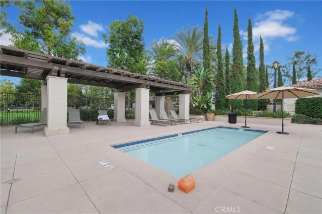 29 Splendor, Irvine, CA 92618