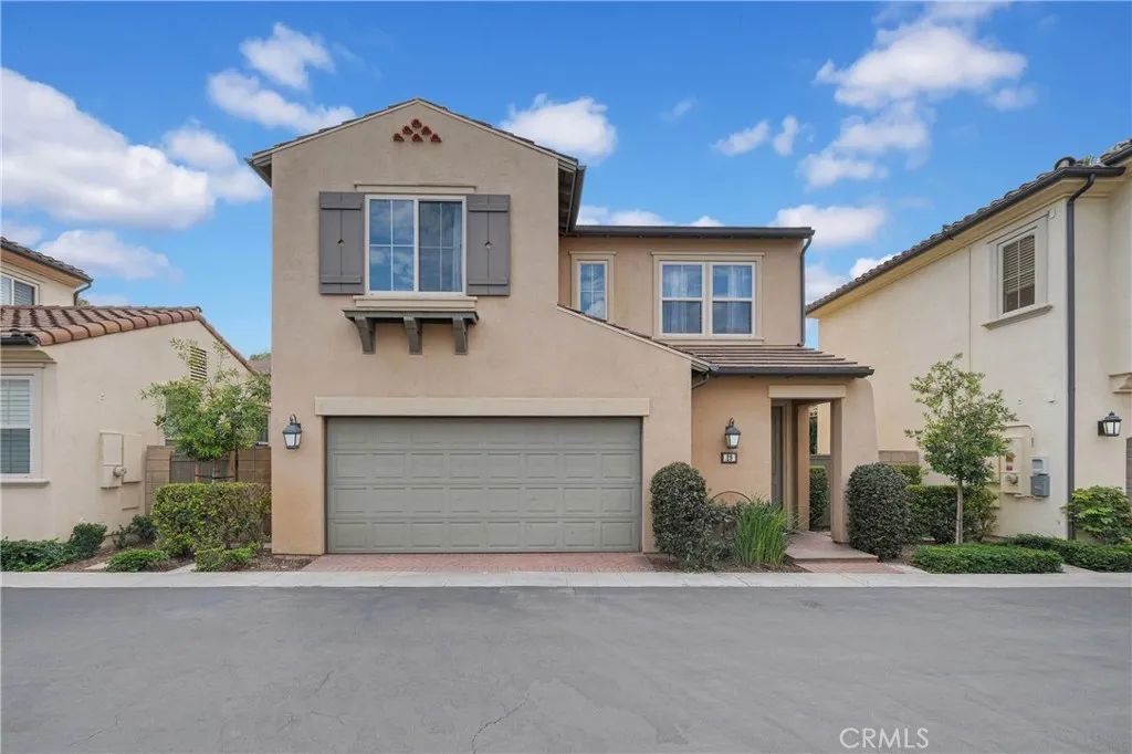 29 Splendor, Irvine, CA 92618