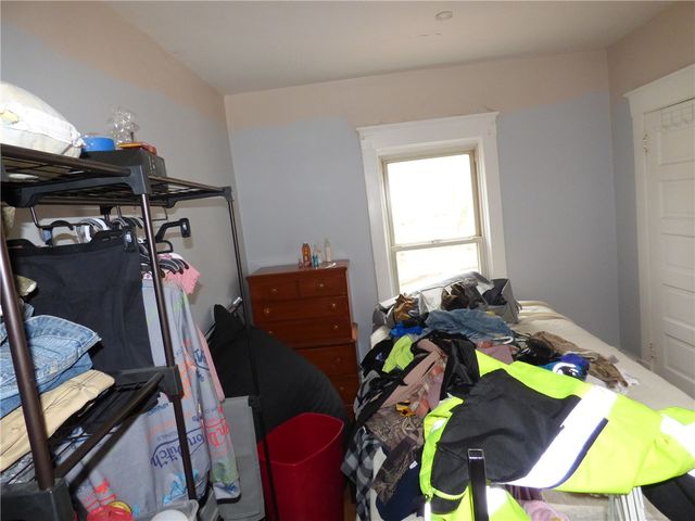 1105 Sheffield Ave, Aliquippa, PA 15001