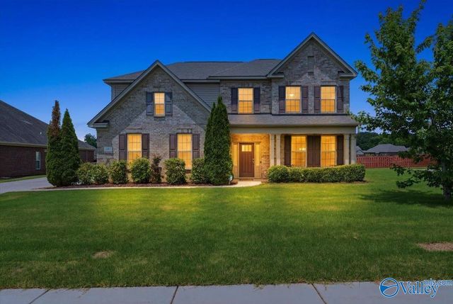 132 Chattooga Place, New Market, AL 35761