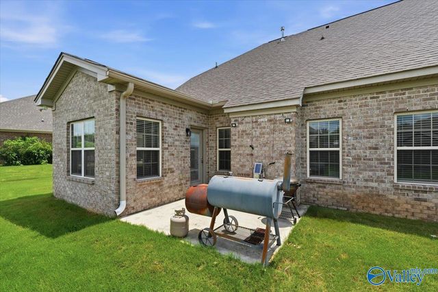 132 Chattooga Place, New Market, AL 35761