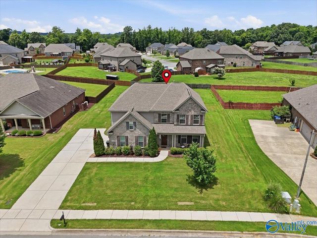 132 Chattooga Place, New Market, AL 35761