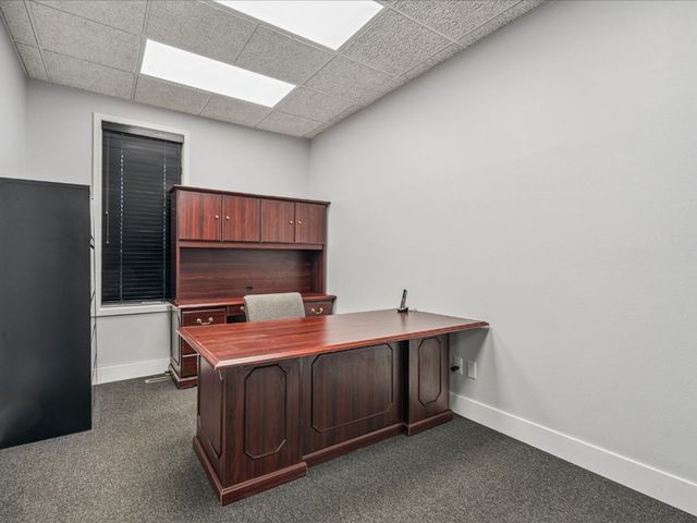 3900 River Ridge Dr NE A & B, Cedar Rapids, IA 52402