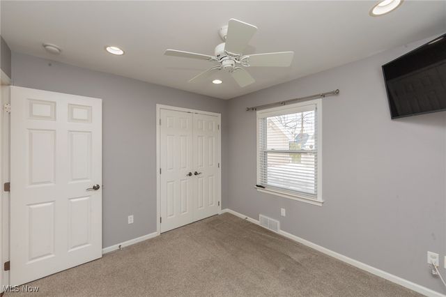 23915 Glenhill Drive, Beachwood, OH 44122