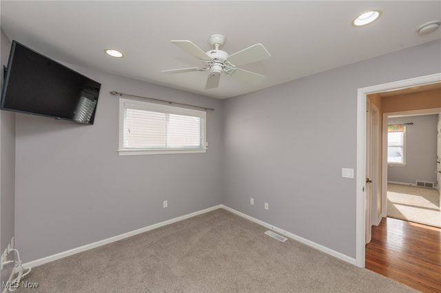 23915 Glenhill Drive, Beachwood, OH 44122