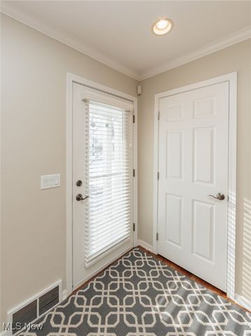 23915 Glenhill Drive, Beachwood, OH 44122