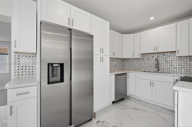 649 NW 20th Ct, Pompano Beach, FL 33060