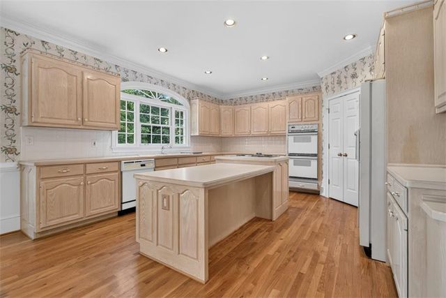 6211 Blackberry Hill, Peachtree Corners, GA 30092