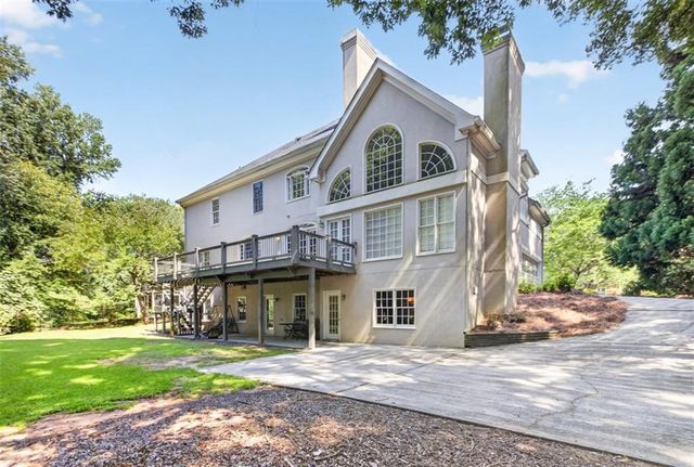 6211 Blackberry Hill, Peachtree Corners, GA 30092