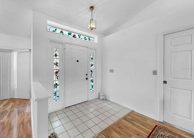 2003 NEW BEDFORD DRIVE, Sun City Center, FL 33573